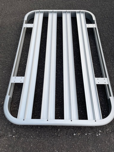 THULE(スーリー) LAPPLAND(ラップランド) ルーフラック 720