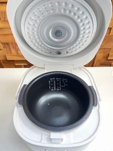 楽天市場】ks-cf05a-の通販 ?SHARP 炊飯器 3合炊 KS-CF05A-W.•