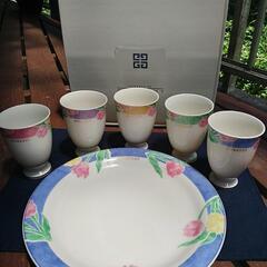 ０円📣無料になりました。ジバンシーのカップ&皿のセット