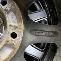 ハイエース、　15インチ　6J +33 139.7 6H