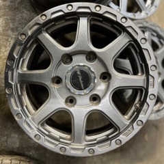 ハイエース、　15インチ　6J +33 139.7 6H