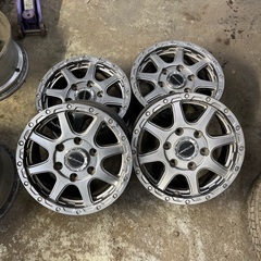 ハイエース、　15インチ　6J +33 139.7 6H