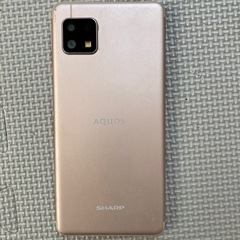 AQUOS Sense4