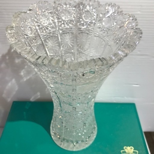 7430 ボヘミアンカットガラス 花瓶 純正 チェコ - 食器