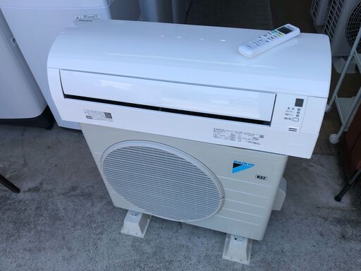 【動作保証あり】DAIKIN ダイキン 2019年 2.2kw 6畳用 冷暖房ルームエアコン F22VTES【管理KR362】