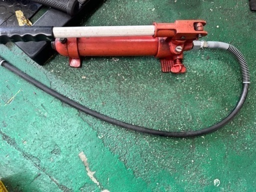 油圧プレス機　ジャンク