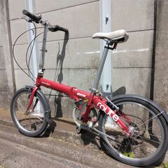 DAHON　Route　ダホン　ルート　折り畳み自転車です。