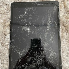 iPad 9世代　新品　画面割れ　