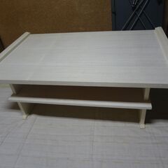 木製テーブル　軽い　ほぼ新品