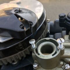 ＹＡＭＡＨＡ　船外機　９A   中古　＋固定台付