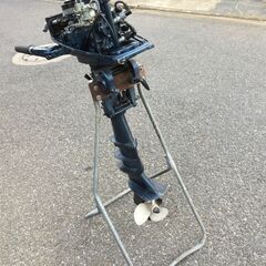 ＹＡＭＡＨＡ　船外機　９A   中古　＋固定台付