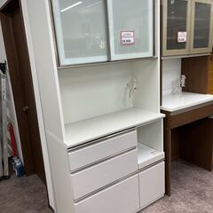 食器棚探すなら「リサイクルR」❕美品です❕ゲート付き軽トラ”無料貸出❕購入後取り置きにも対応 ❕R3389