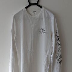 ☆古着　STUSSY　ステューシー　長袖Ｔシャツ　白　Ｌサイズ　