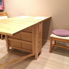 IKEA ダイニングテーブル(椅子なし)