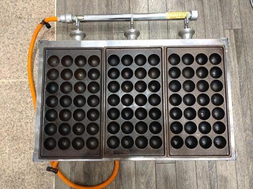 たこ焼き器(業務用)プロパンガス　28穴×3プレート=84穴、ちゃっきりと粉注ぎ付き10000円