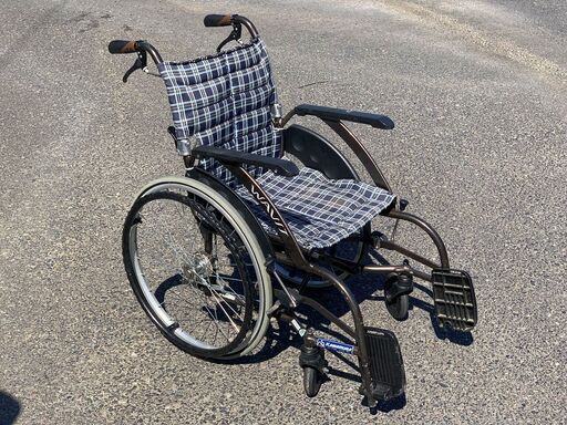 限定製作】 (ZYA777) 自走式車椅子 カワムラサイクル WAVIT ウェイ