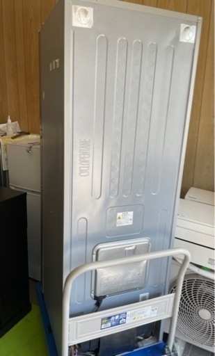 高年式美品日立R－23JA（S）230L冷凍冷蔵庫 2020年製 家族向き