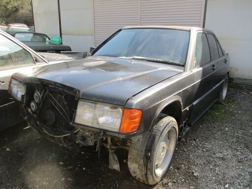 m-ベンツ190E－23－16Vコスワース外装部品F.バンパー販売 