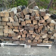 焚き木　薪　木片　木っ端