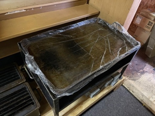 本格的　鉄板焼き台