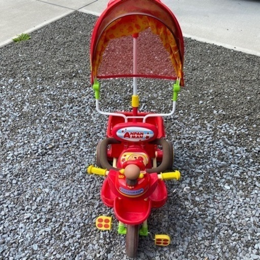 アンパンマン　三輪車　美品