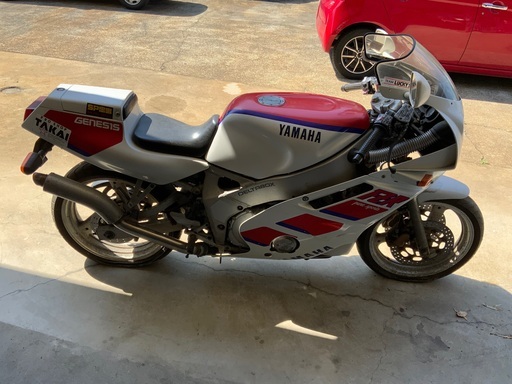 ヤマハFZR400 不動車　書類、鍵付き