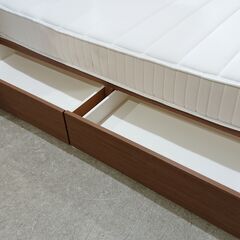 ニトリ｜LED照明｜床下収納｜コンセント2口｜ダブルベッド