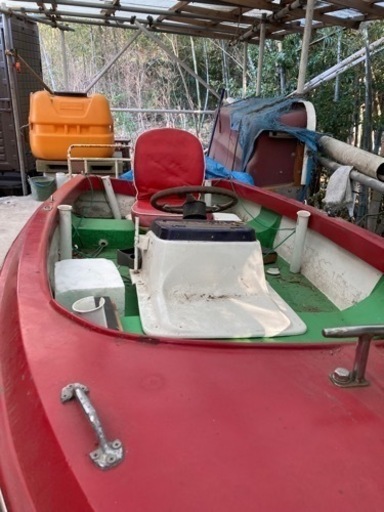 赤いヤマハの2馬力ボート | lppm.unism.ac.id