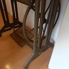 足踏みミシンテーブル　ジャノメ