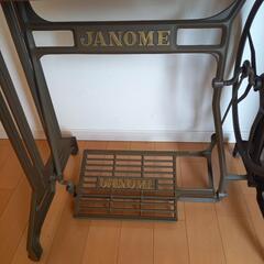 足踏みミシンテーブル　ジャノメ