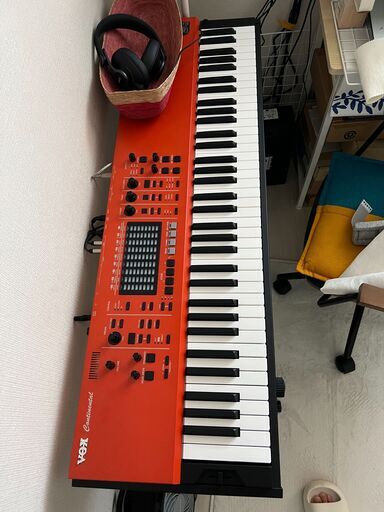 VOX Continental 73　コンボキーボード