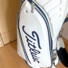 TITLEIST 新品　キャディバッグ　ホワイト