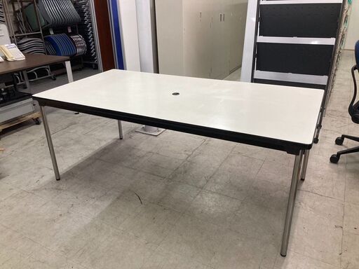 中古　ミーティングテーブル　会議机　会議テーブル　作業台　ワークテーブル　ホワイト　W1800×D900×700　愛知　岐阜　一宮市　グッドプライス一宮