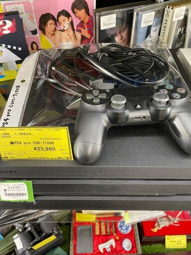 ジモティ来店特価!!　PS4 PRO　CUH-7100B　　J-0521