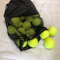 【取引中】テニスボール21個セット