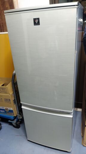 170リットル　シャープ　冷蔵庫