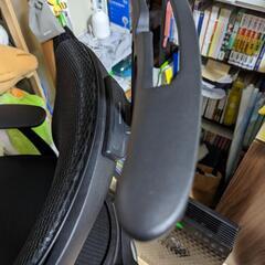 6月末までの断捨離でお値下げします!!定価13万円 オカムラ シルフィー ほぼ新品です!!