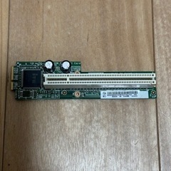 M.2 to PCI Card（ライザーカード）