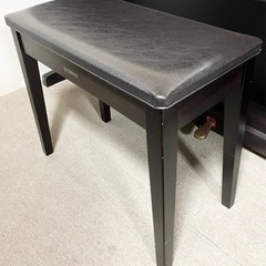 お取引中】YAMAHA 電子ピアノ CLP-220 【無料配送可能】