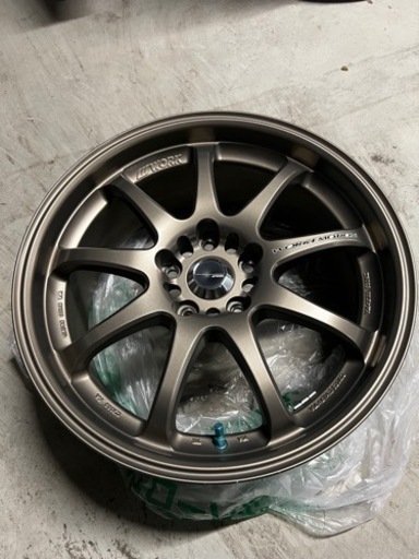 【美品】ワークエモーション D9R 18インチ 8j+45