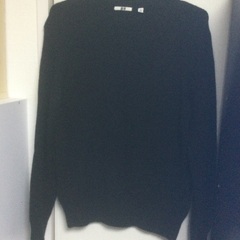No.320  ユニクロ　メンズセーター