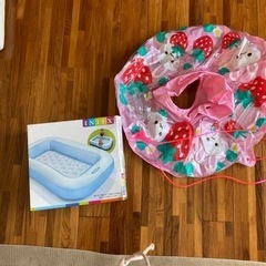 ベランダプールと幼児用浮き輪