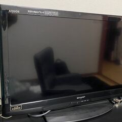 シャープ LED テレビ (32 インチ)