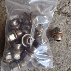 schneider タイヤ&ホイールセット 4本 16インチ