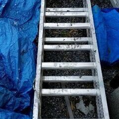 約7.6mまで伸びる三連梯子(はしご)ー千葉県柏市