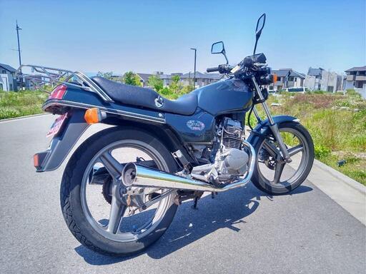 ホンダ CB125T ダークグリーン ニ気筒 125cc MT