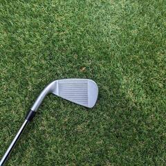 ピンi210 4番アイアン　カスタム　短期間掲載