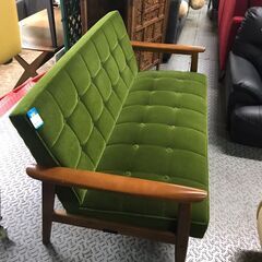 2人掛けソファー　カリモク60　モケットグリーン　おしゃうれ　クリーニング済み　貝塚市　二色浜　ジャングルジャングル貝塚店