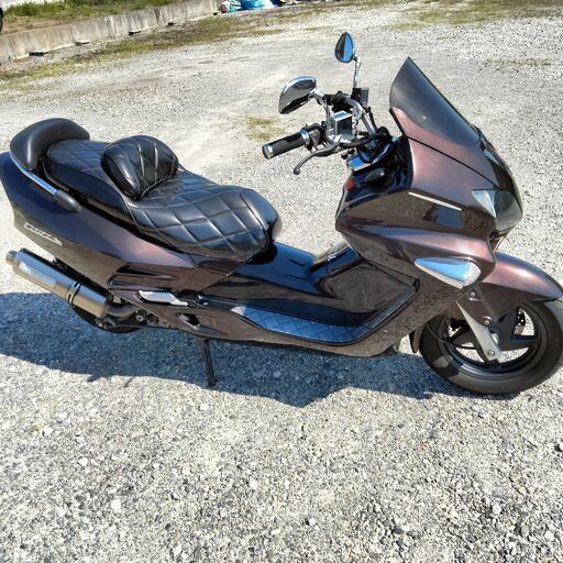 フォルツァ250cc　フルカスタム　ローダウン　mf06　綺麗な車体でインナーもツルツルです。 フォルツァ250cc フルカスタム ローダウン mf06 綺麗な車体でインナー