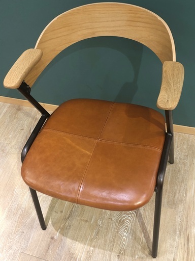 adepeche danis short arm chair leather 【限定】ダニス ショートアームチェア レザー